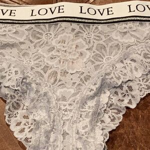 Victoria’s Secret Lace Cheeky Panty Light Blue L NWT